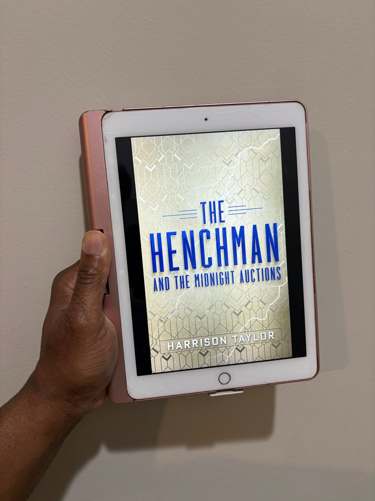 The Henchman And The Midnight Auctions (paperback)